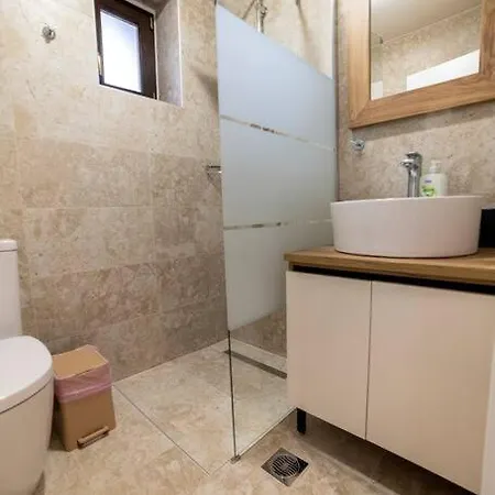 Lithic Διαμέρισμα